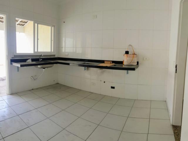 Casa em condomínio para Venda em Jacareí - 2