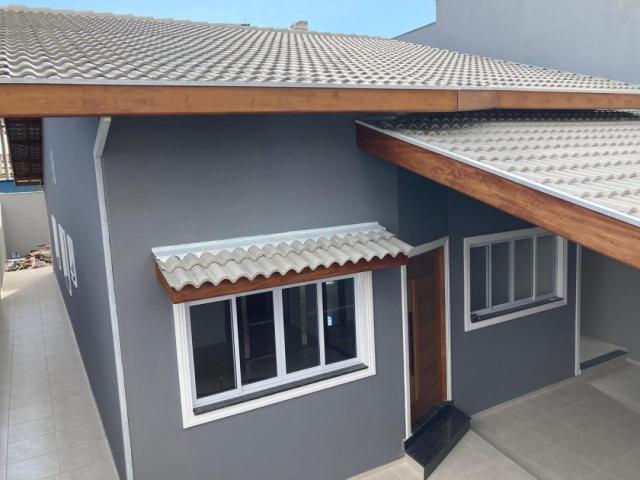 Casa para Venda em Jacareí - 2