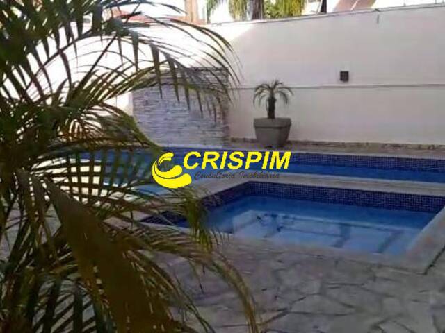 Casa em condomínio para Venda em Jacareí - 2