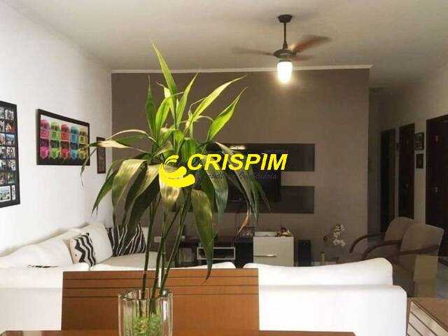 #1566 - Casa para Venda em Jacareí - SP - 3