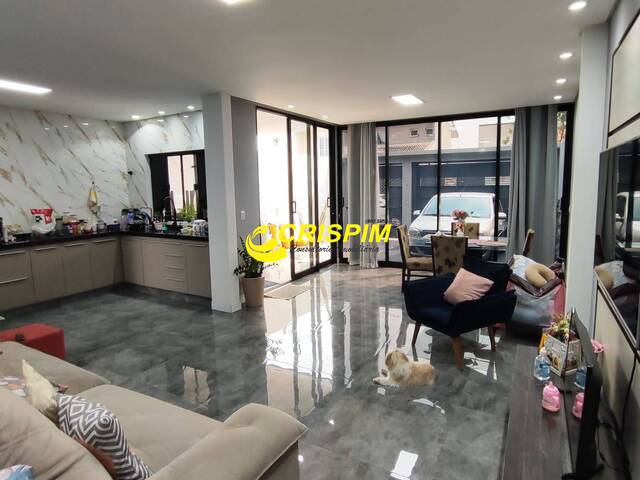 Venda em Residencial Parque dos Sinos - Jacareí