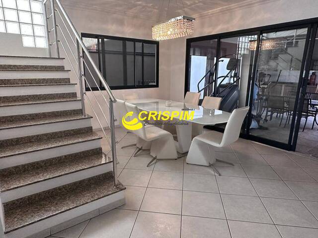 #2019 - Casa para Venda em Jacareí - SP - 2