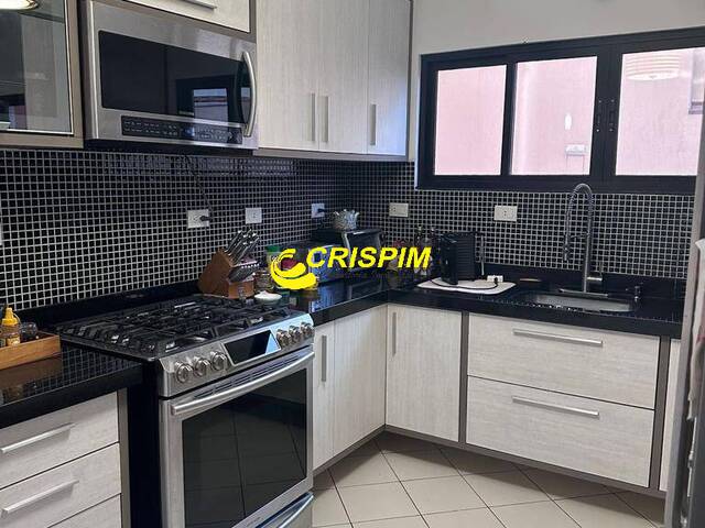 #2019 - Casa para Venda em Jacareí - SP - 3