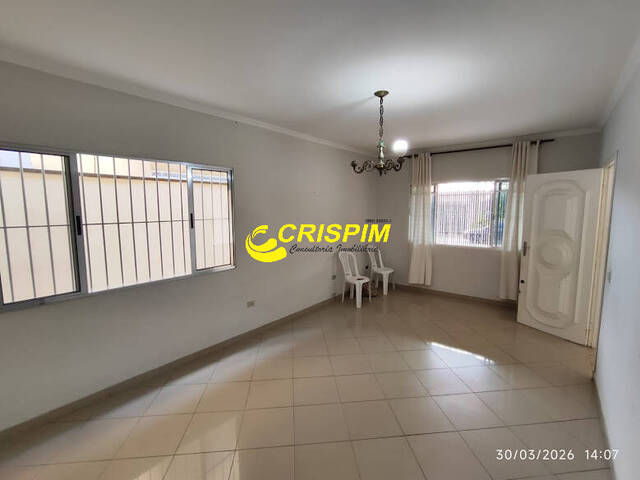 Casa para Venda em São José dos Campos - 4