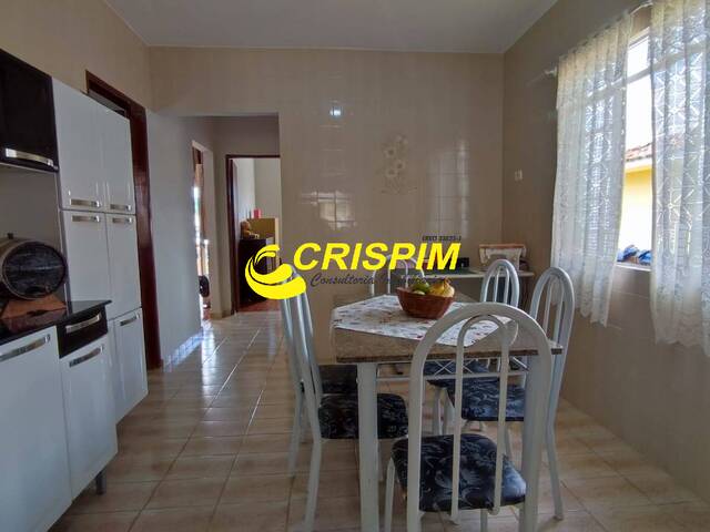 Casa para Venda em Jacareí - 5