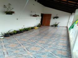Sobrado para Venda em Jacareí - 5