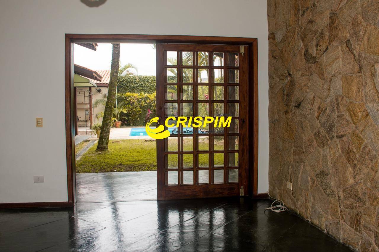 Casa, 4 quartos, 298 m² - Foto 32